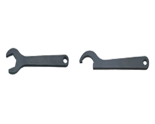 Special wrench for cutter nut
